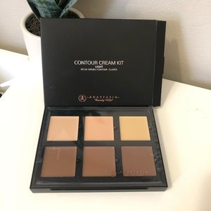 NIB Anastasia Beverly Hills Contour Cream Kit